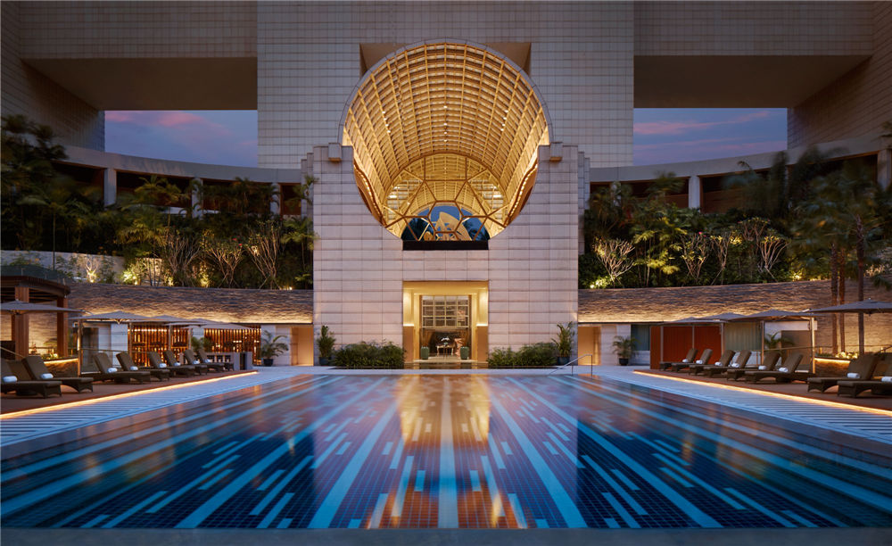 Swimming Pool - night